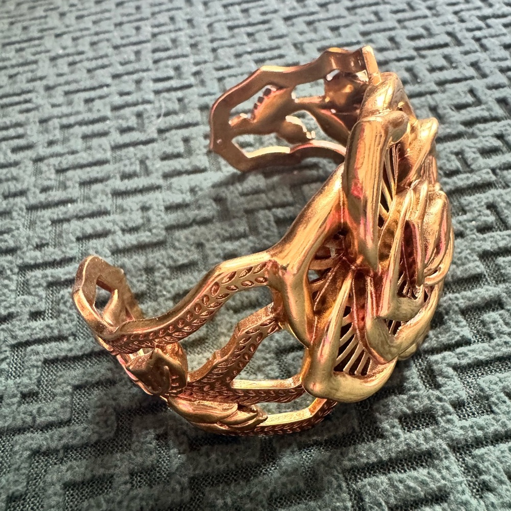 Kendra Scott Ansel Rose Statement Cuff vintage gold -NWOT - Picture 5 of 6